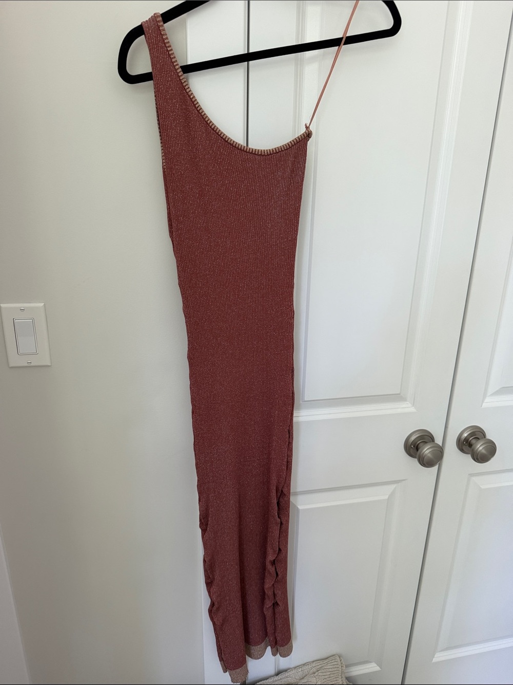 Sunoco One-Shoulder Rust Knit Maxi Dress - Women